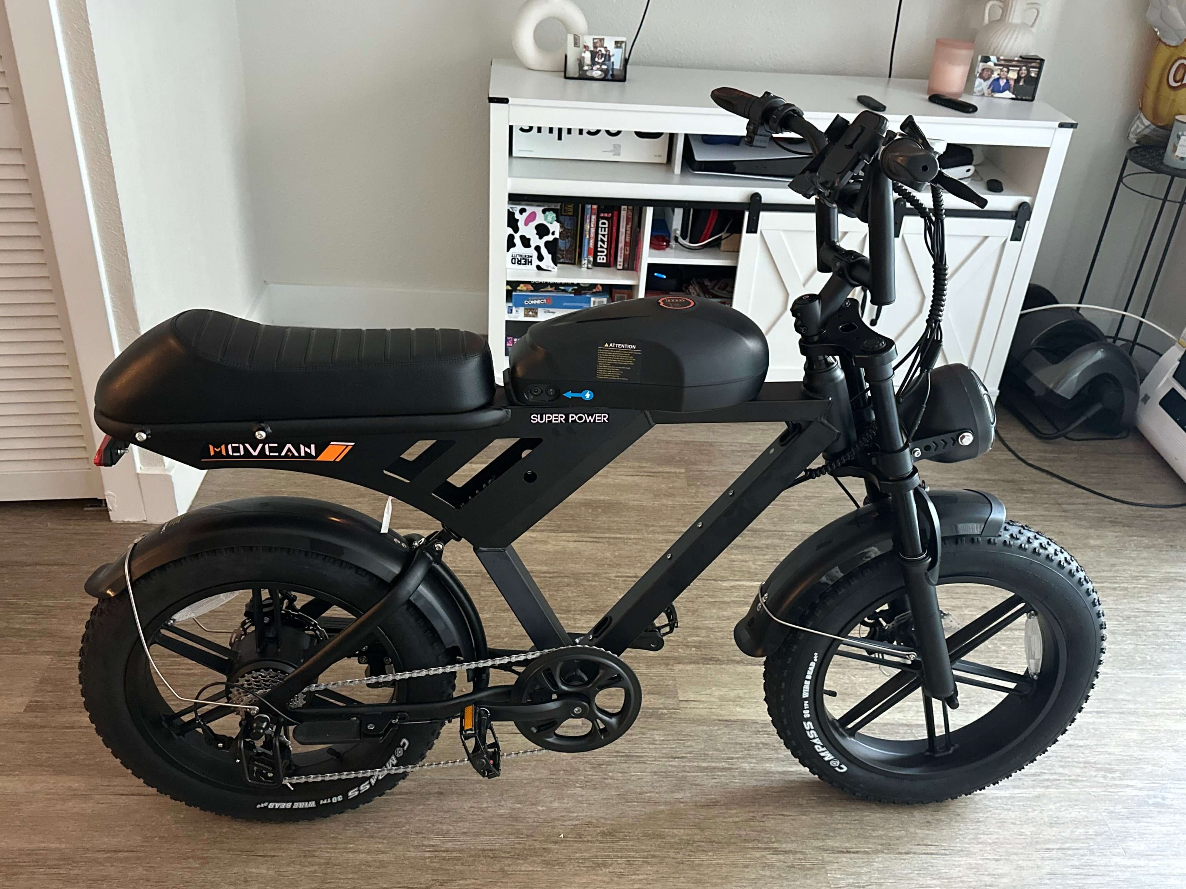 Smart E-bike Technology 2025: AI, GPS & IoT Features