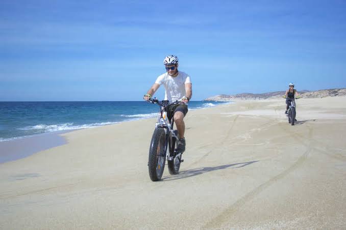 E-Bike Beach Camping Adventures: Explore Coastal Paradise with MoVcan Electric Bikes
