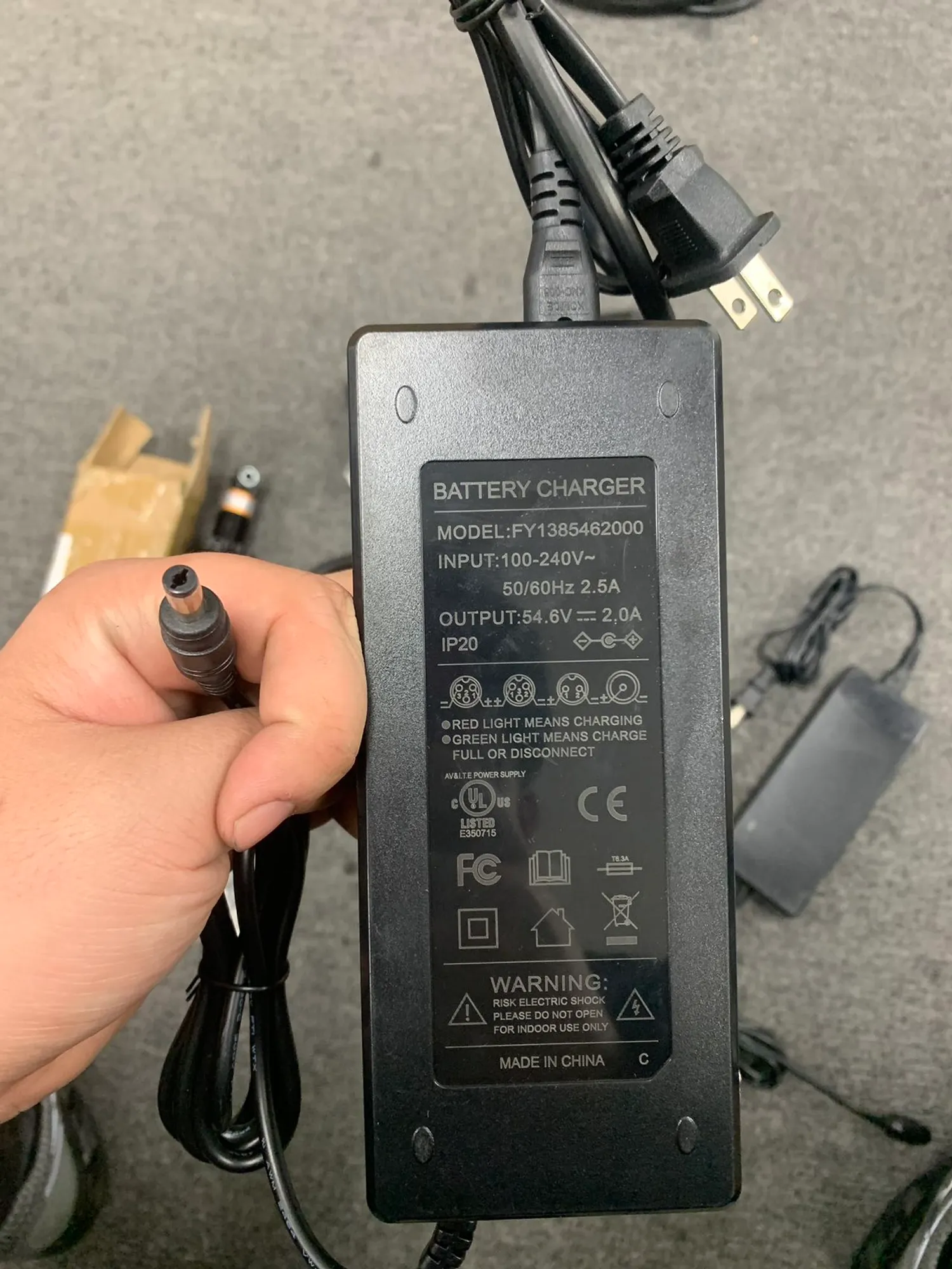 DC Port Adapter for Movcan V30 V80 Tank Tattery