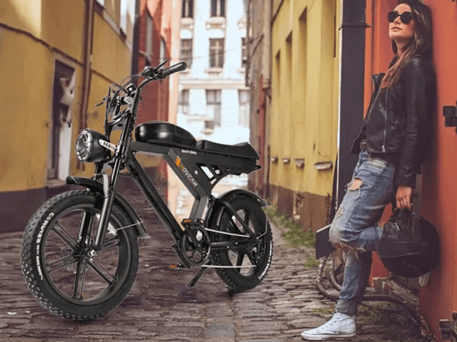 Group Night Riding Guide: Visibility Technology for 2025