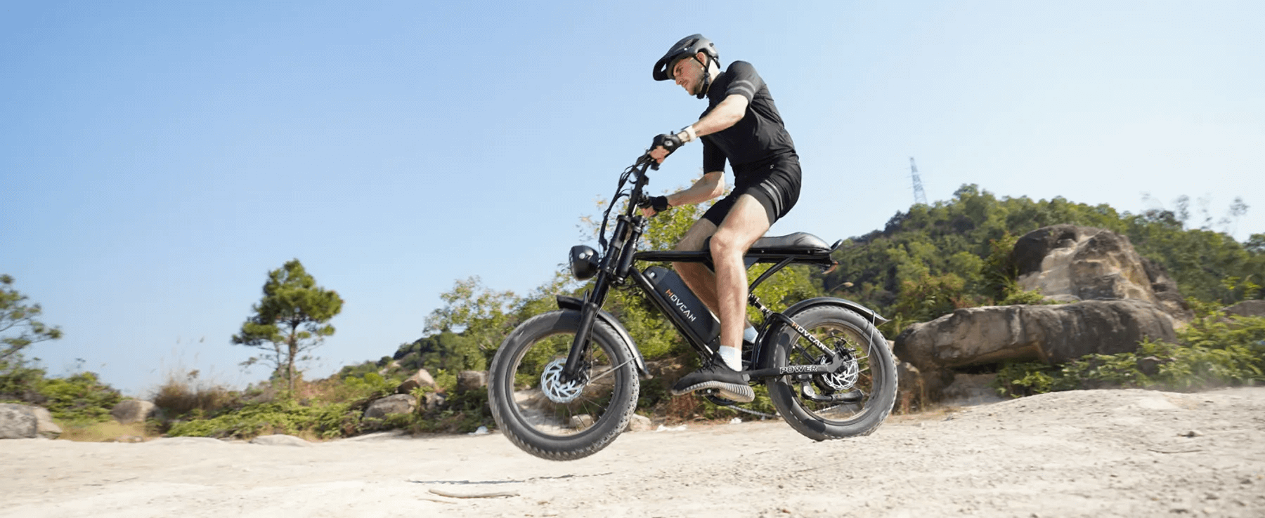 E-Bike Style Guide: Creating Your Signature Look On and Off the Saddle